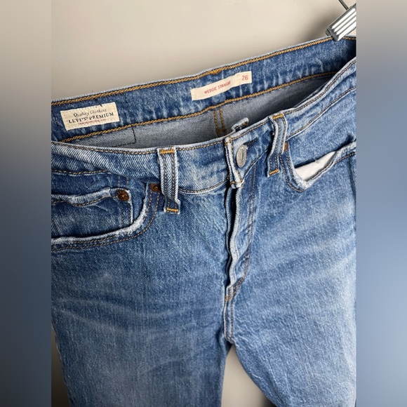Levis Wedgie Straight Premium Blue Jeans Size 26 - Picture 14 of 16